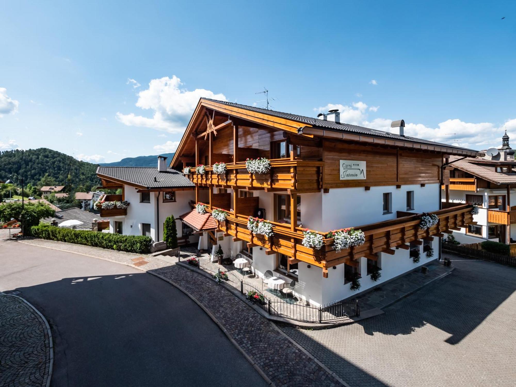 Garni Jasmin Bed & Breakfast Castelrotto Eksteriør bilde
